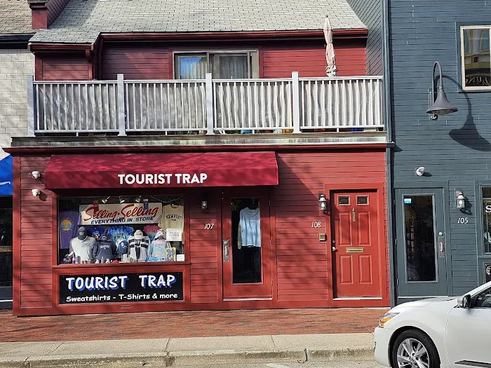 Tourist Trap 8