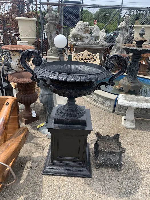 Aardvark Antiques 2