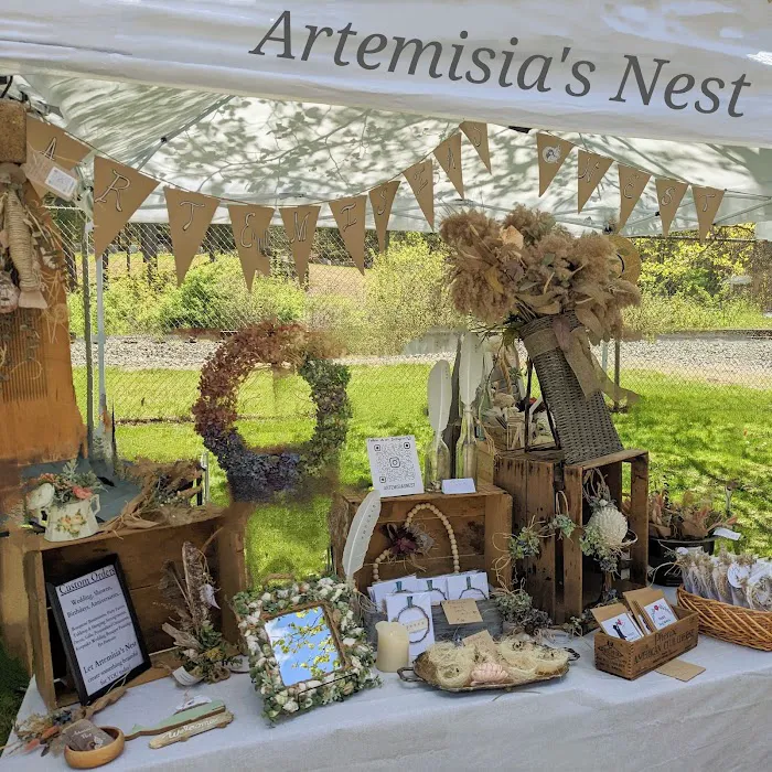 Artemisia's Nest 4