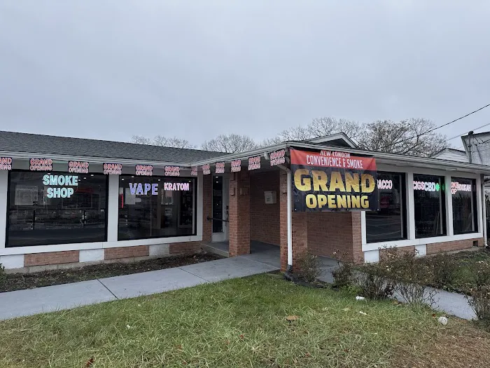 New London Convenience & Smoke Shop & Vape Shop 4