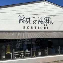Rust & Ruffles Boutique ico