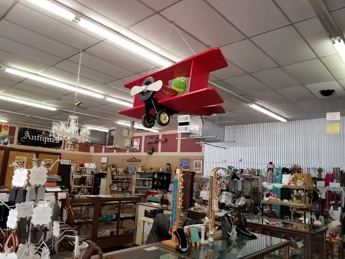 Magnolia Antique Mall 1