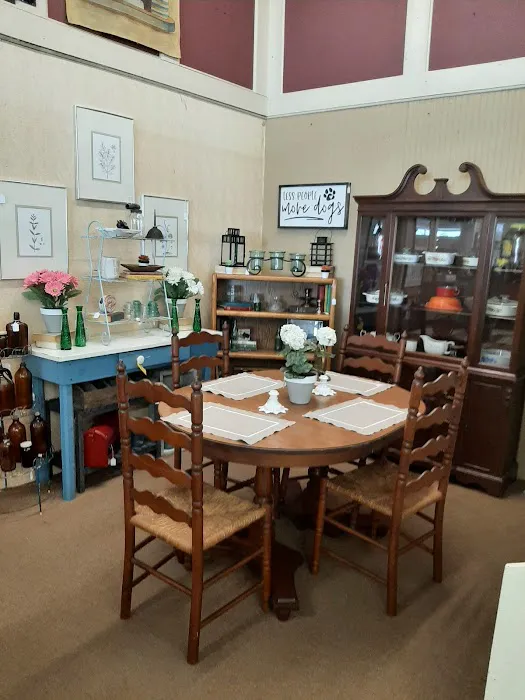 Magnolia Antique Mall 3