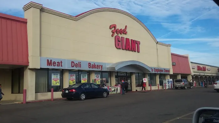 Food Giant 0