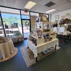 Whittington Gifts & Decor ico