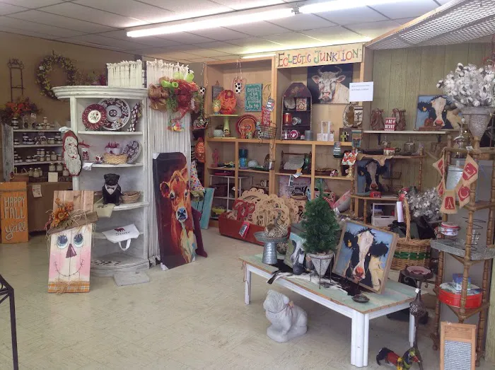 Horsefeathers Antique Mall 2