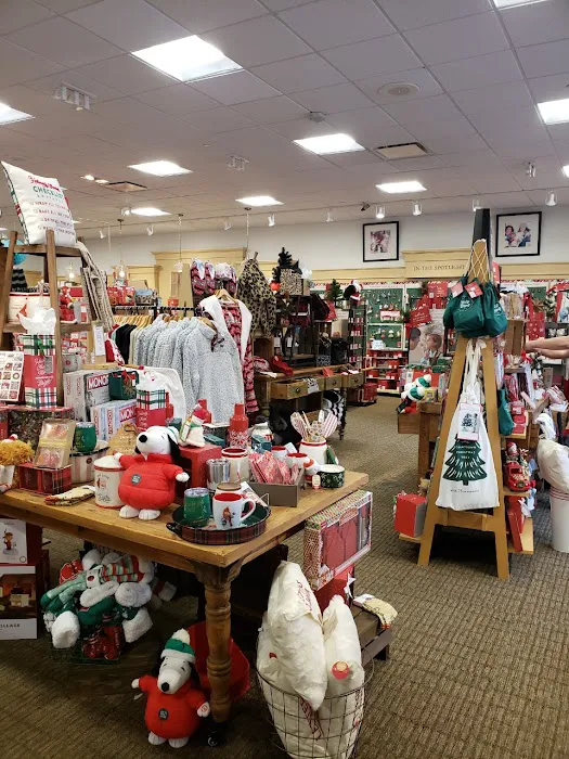 Susan's Hallmark Shop 2