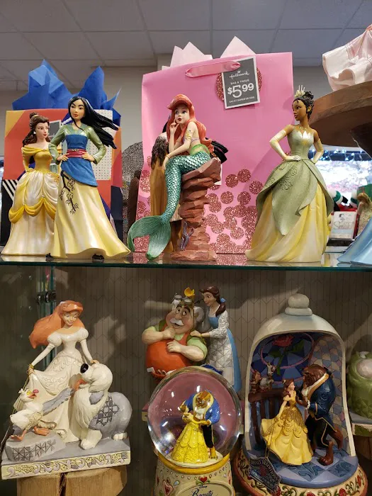 Susan's Hallmark Shop 3
