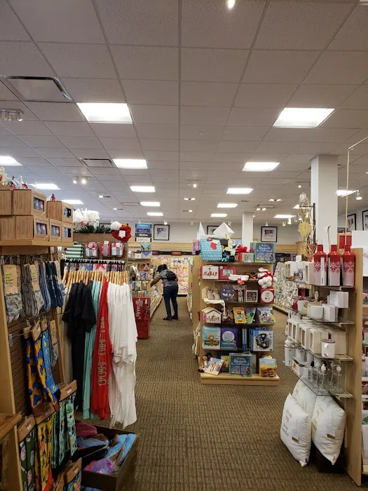 Susan's Hallmark Shop 4