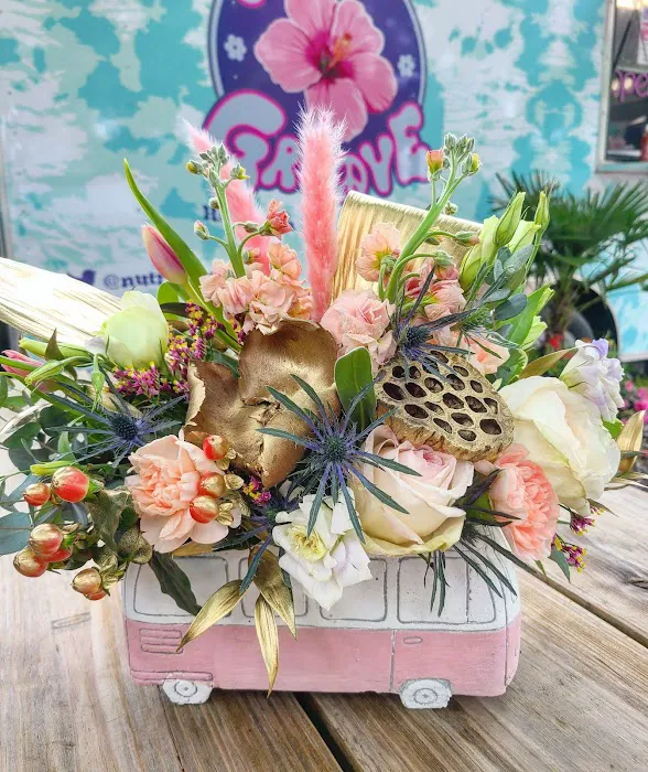 Flower Co 6