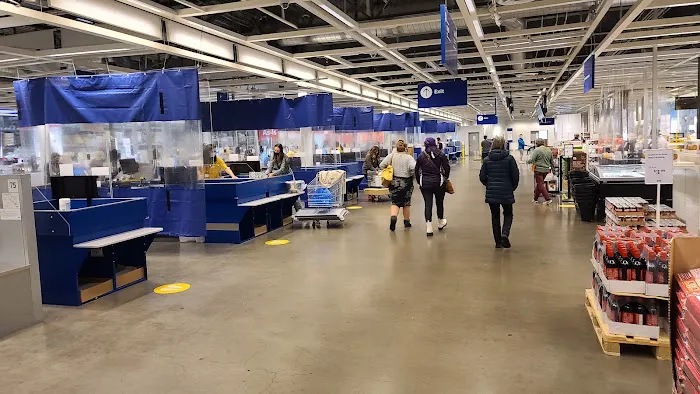 IKEA 9