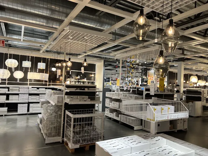 IKEA 8