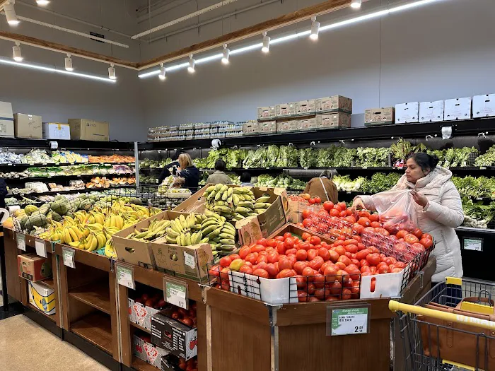 H Mart 6