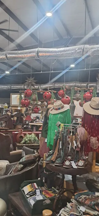 LOREC Ranch Home Furnishings 6