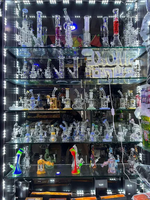 Rare Clouds Smoke Shop & Convenience Store 1