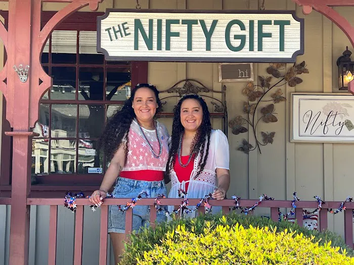 The Nifty Gift 6
