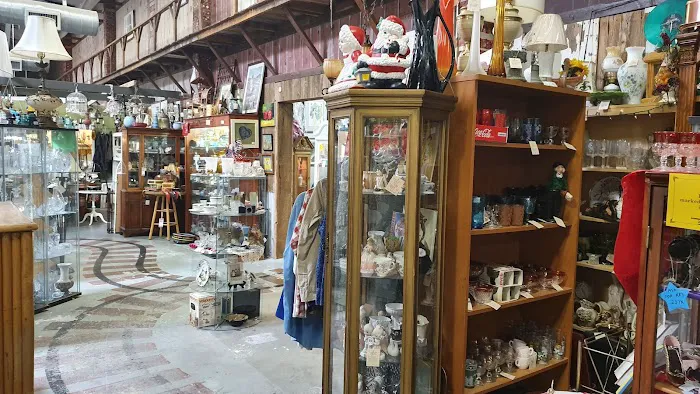 Granny's Attic 2