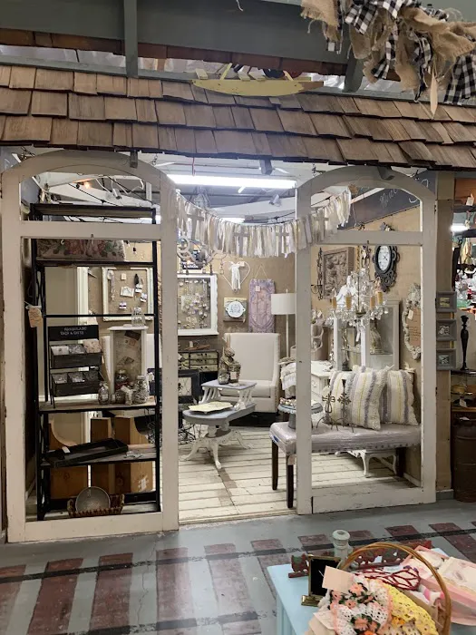 Granny's Attic 0