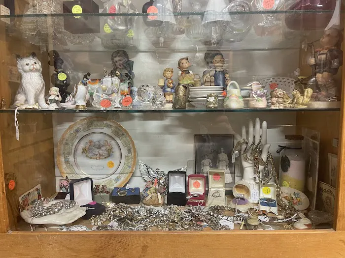 Granny's Attic 3