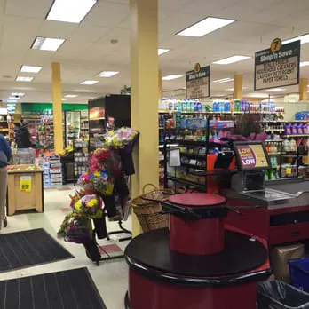 Landry's Shop 'n Save 9