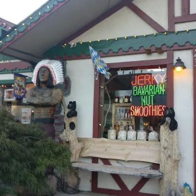 Helenbach Candle Boutique & Wine Haus