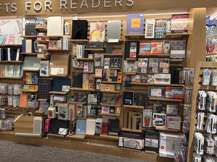 Barnes & Noble 1