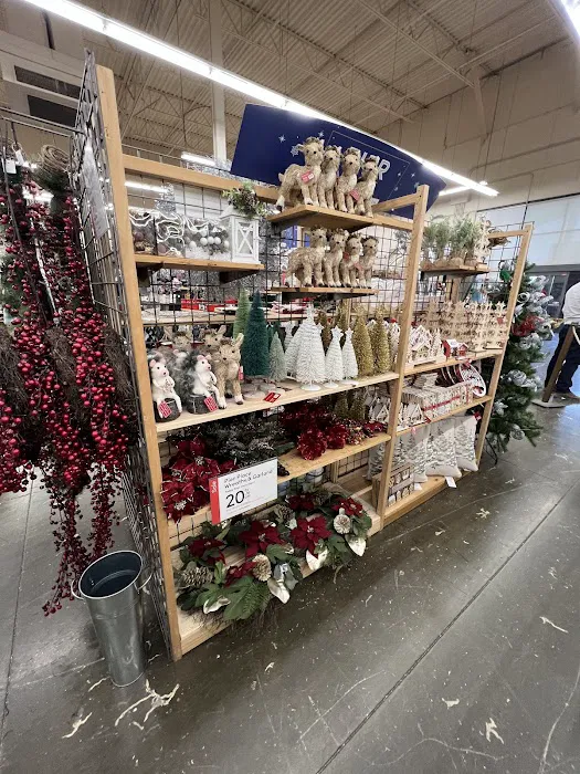 World Market 4