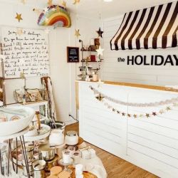 The Holiday co ico