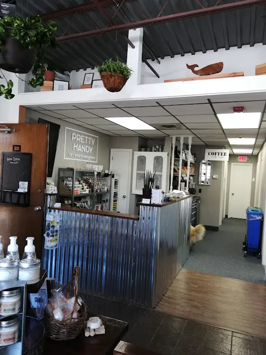 Pretty Handy Gift Shop and Makerspace 6