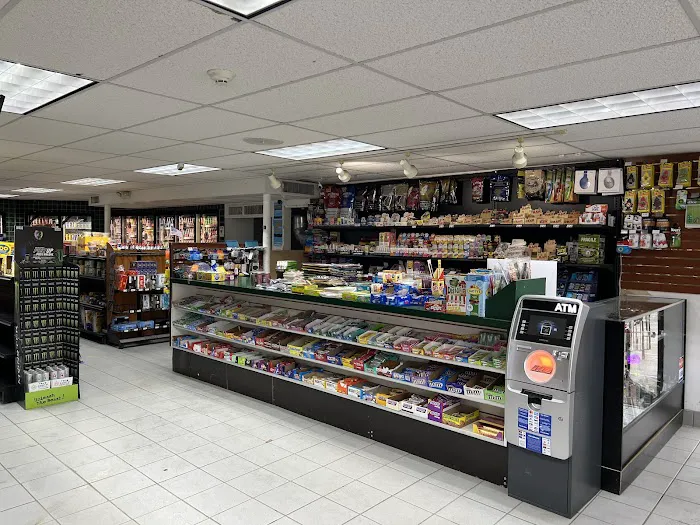 Lara store & Pizza Deli 6