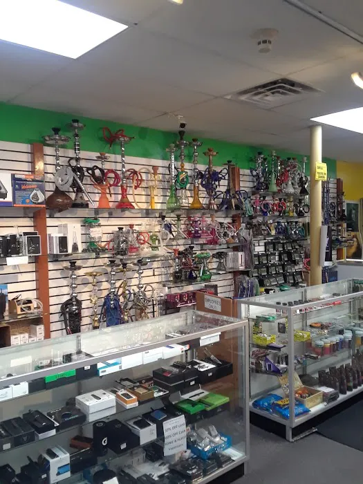 Green Zone Smoke & Gifts Shop 6