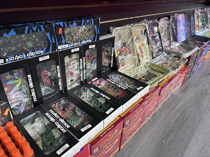 Kings smoke shop 2