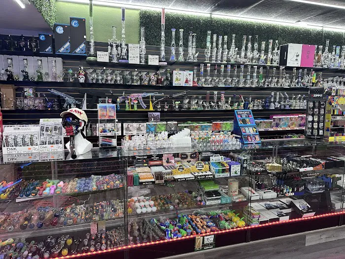 Kings smoke shop 6