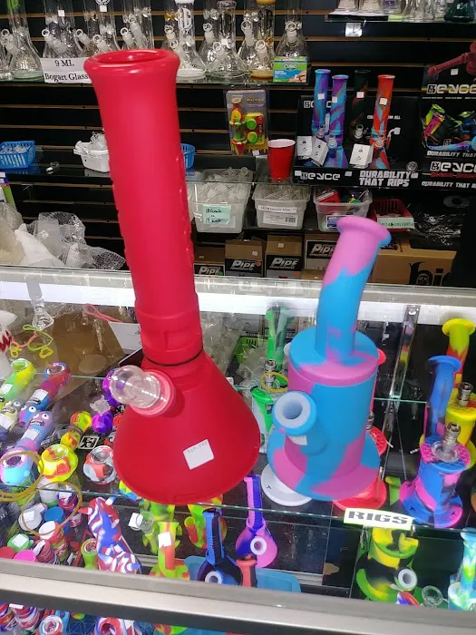 Glass Warehouse Smoke Shop 5