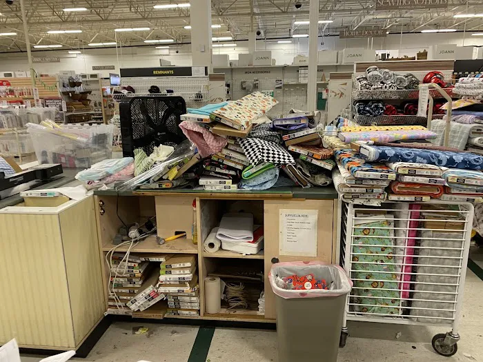 JOANN Fabric and Crafts 1