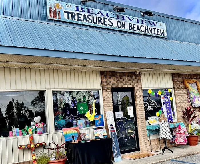 Treasures on Beachview 8