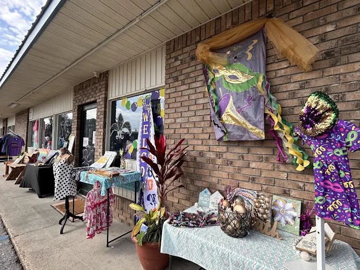 Treasures on Beachview 5