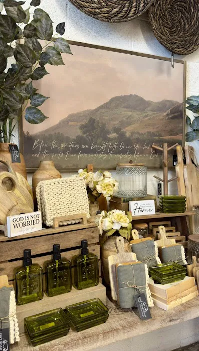 Dirt Road Home - Custom Home Furnishings 7