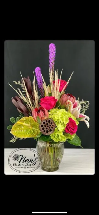 Nan's Blossom Shop 9