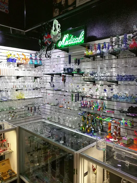 Fatty's Smoke Shop 5