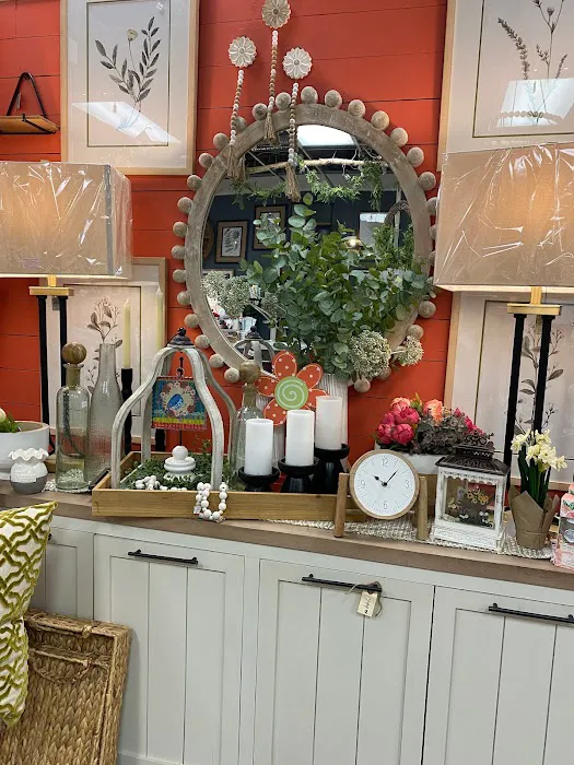 Mini Bazaar & Co. 3