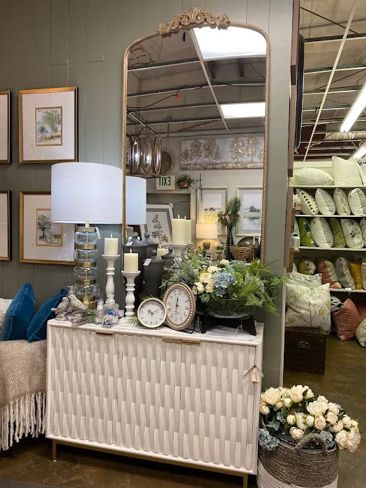 Mini Bazaar & Co. 6