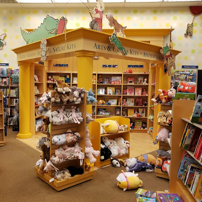Barnes & Noble 3