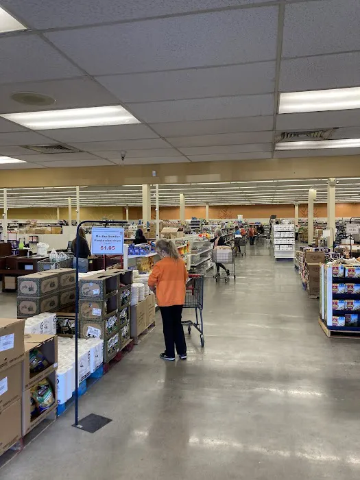 Big Deal Outlet 3