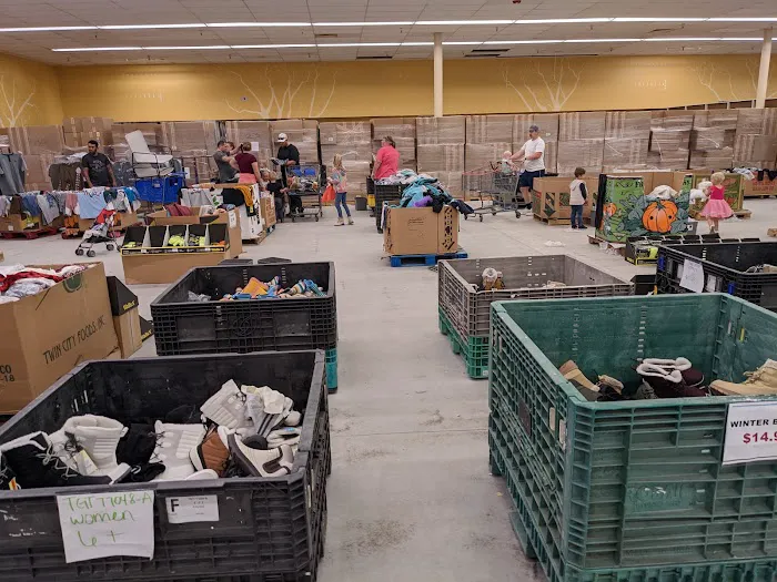 Big Deal Outlet 2