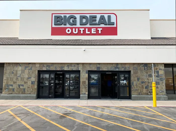 Big Deal Outlet 1