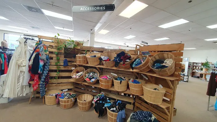 Watersprings Thrift 4
