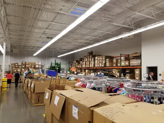 Deseret Industries Thrift Store & Donation Center 4