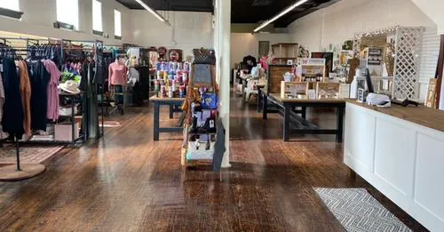 Little Southern Home Marketplace 0