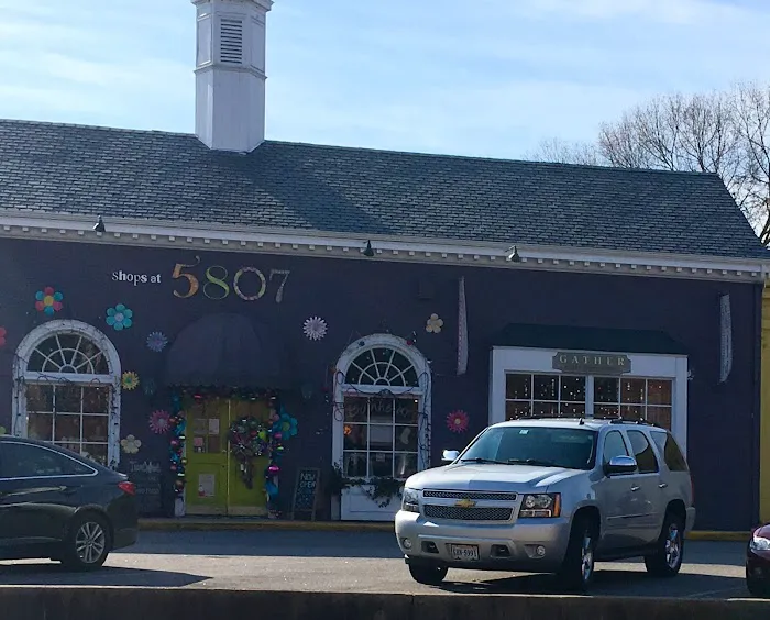 The Shops at 5807 0